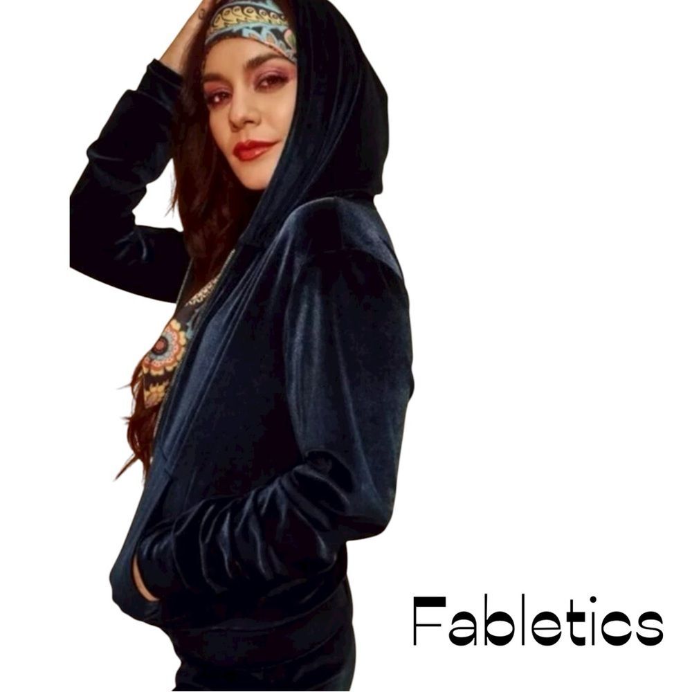 Fabletics Navy Velour Full Zip Long Sleeve Jacket NWT Size XXL